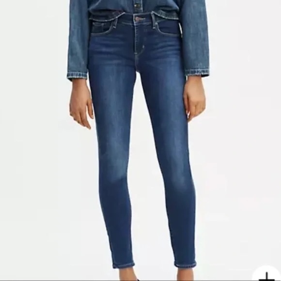 Levi's Premium Curvy Skinny Jeans - Picture 1 of 9